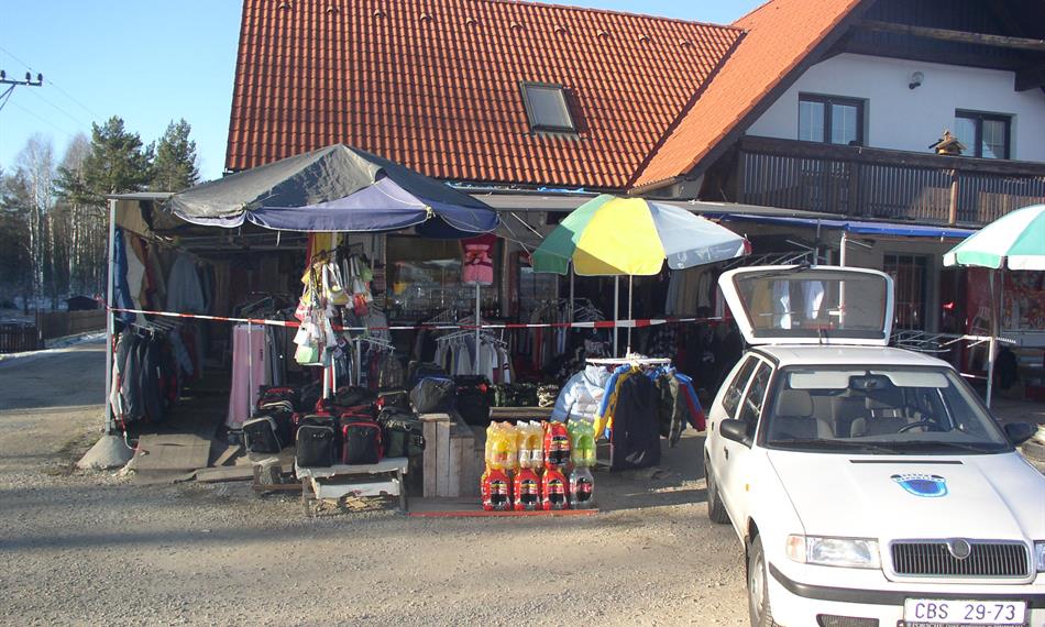 2010-12-13-155padělky 2.JPG